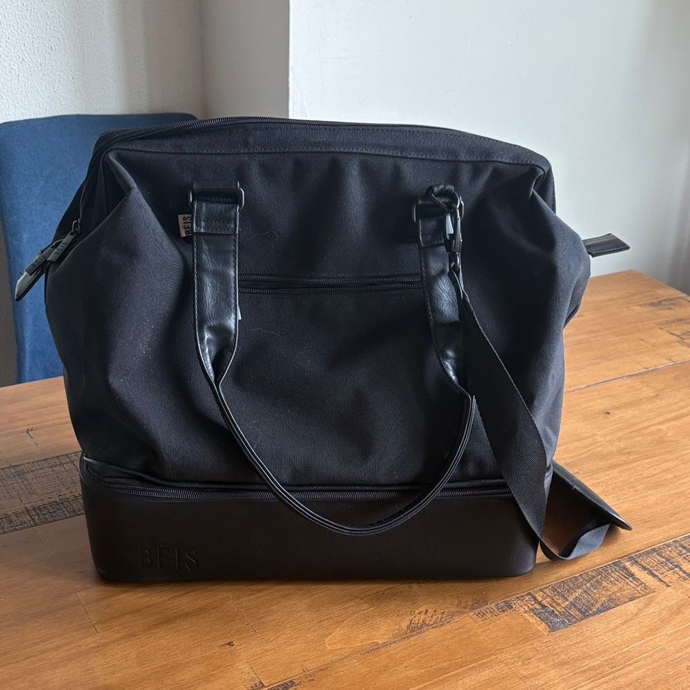 BEIS Black Duffel Bag Weekender Bag